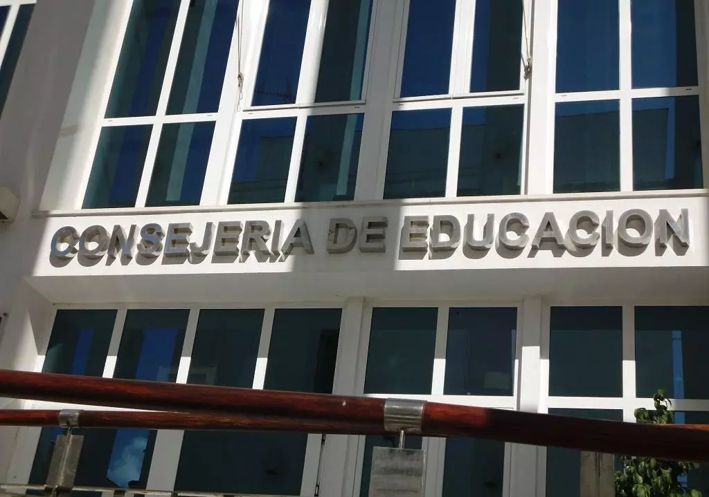 Letreros de acero para la publicidad exterior